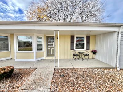 1002 Village Ln, Jenison, MI, 49428