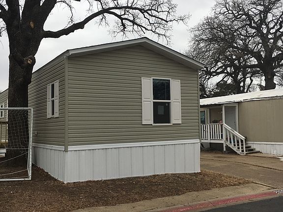 2nd image of 2105 Firglen Dr