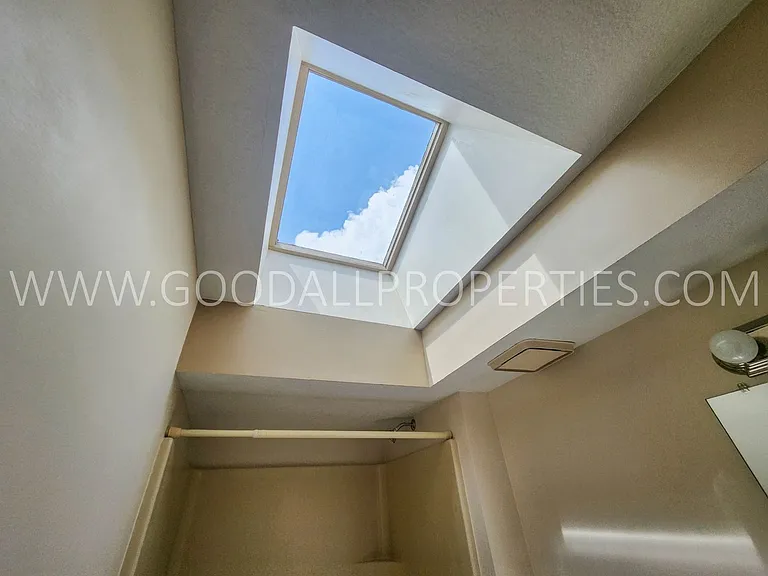 924 Prairie View Dr — Photo 34