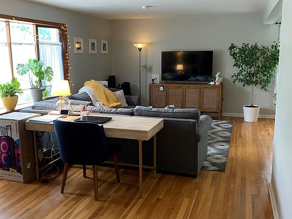 3rd image of 29 Rosewood Ter #1