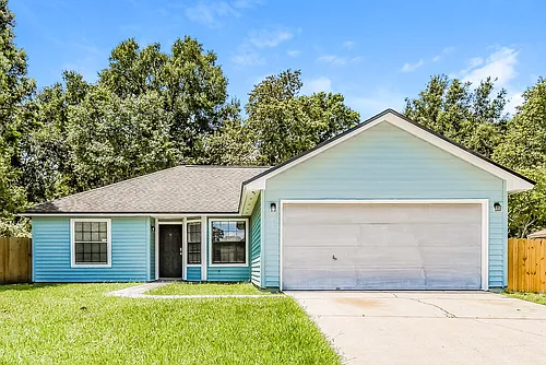 1338 Pawnee St Photo 1