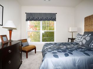 987 Waltham St, Lexington, MA 02421