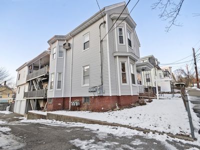 34 Putnam St, Somerville, MA, 02143