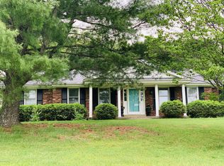 236 Hansbourough Rd, Frankfort, KY 40601