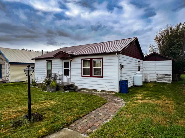 360 S Main St, Prairie City, OR 97869