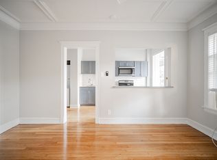 639-47 W. Buckingham, Chicago, IL 60657