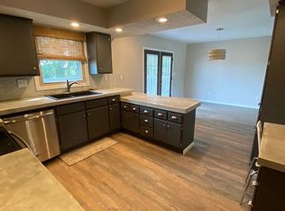 1224 Reservoir Rd, Bellefontaine, OH