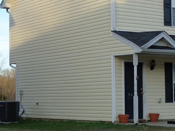 3rd image of 3606 Roseheim Ct