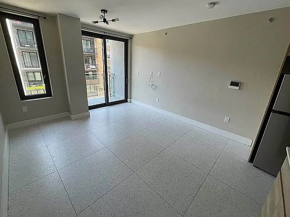 5th image of 1668 E 19th St #4C
