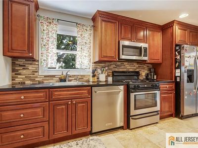 130 Tunison Rd, New Brunswick, NJ, 08901