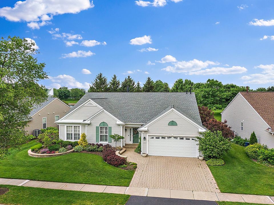 1st image of 13113 Farm Hill Dr