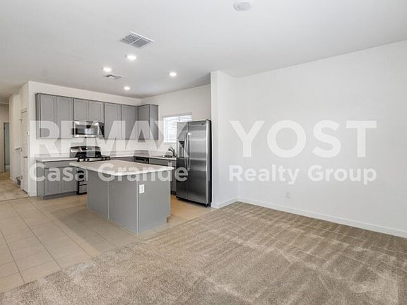 5th image of 980 E Wiley Way