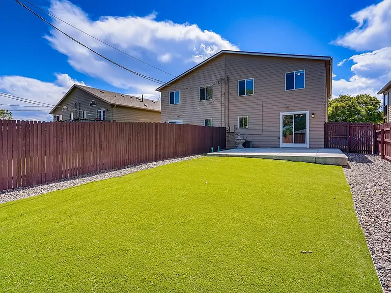 4818 Benton St — Photo 25