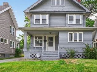 839 Nela View Rd, Cleveland, OH 44112