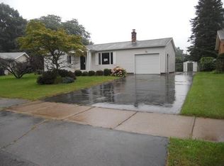 78 Kohlwood Dr, Rochester, NY 14617