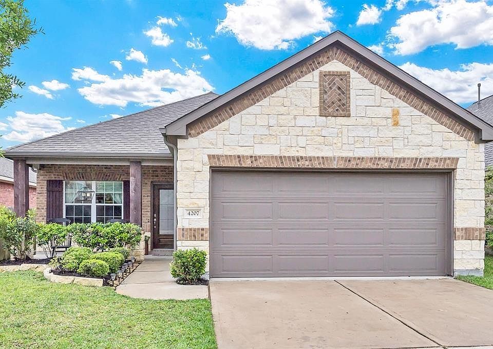 1st image of 4207 Ponderosa Hills Ln