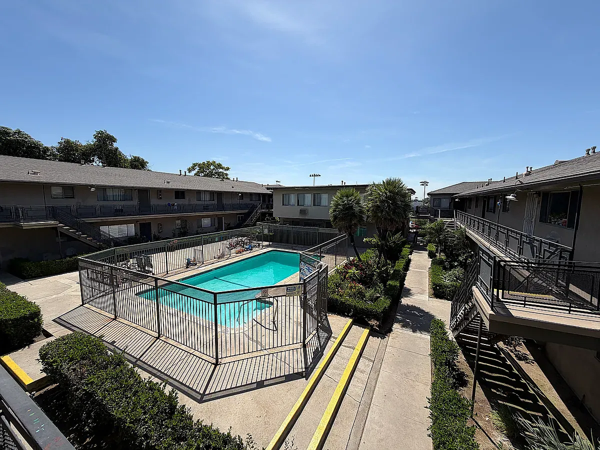Jessie Street Apartments — Photo 1