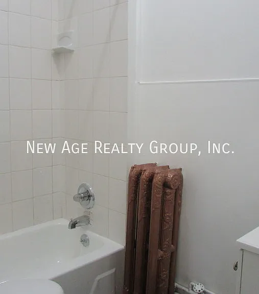 3620 Baring St #2F — Photo 9