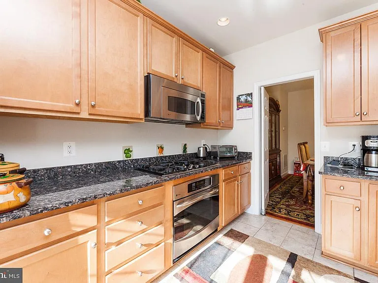 14604 Crossfield Way — Photo 8