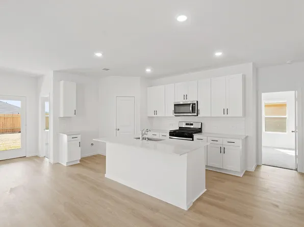 27446 Serene Pine Dr, Magnolia, TX 77355