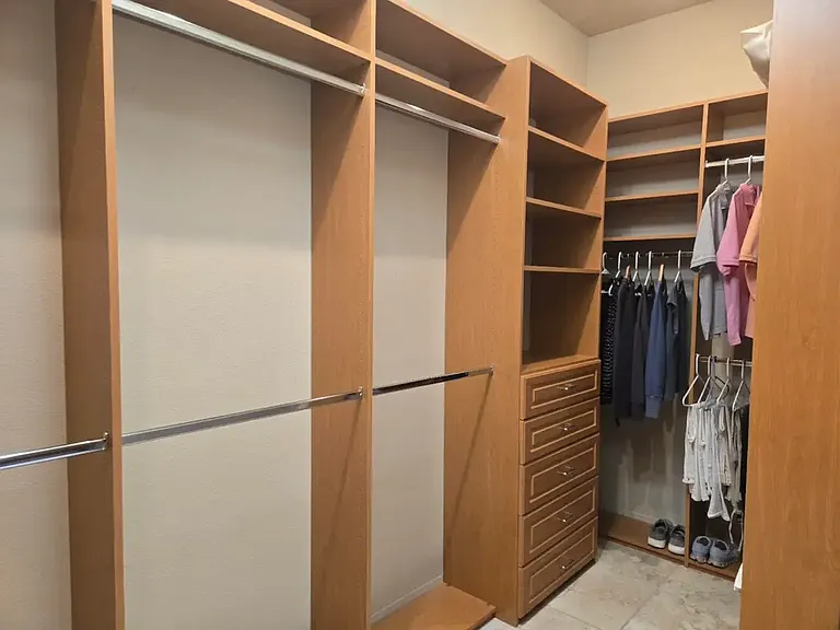 285 W Kavenish Dr — Photo 28