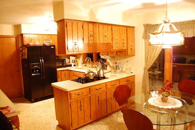 2nd image of 606 Lakewood Ct