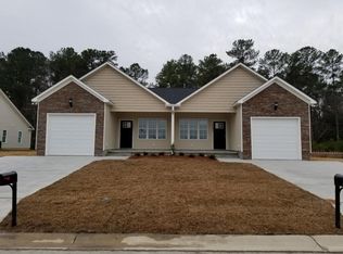 2301A Brookville Dr, Greenville, NC 27834