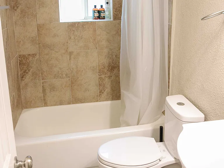 149 Candelario St #C — Photo 8