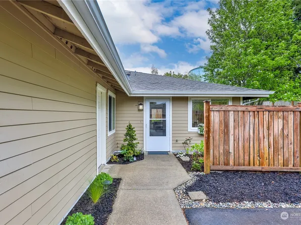 5702 N 33rd Street #7D, Tacoma, WA 98407