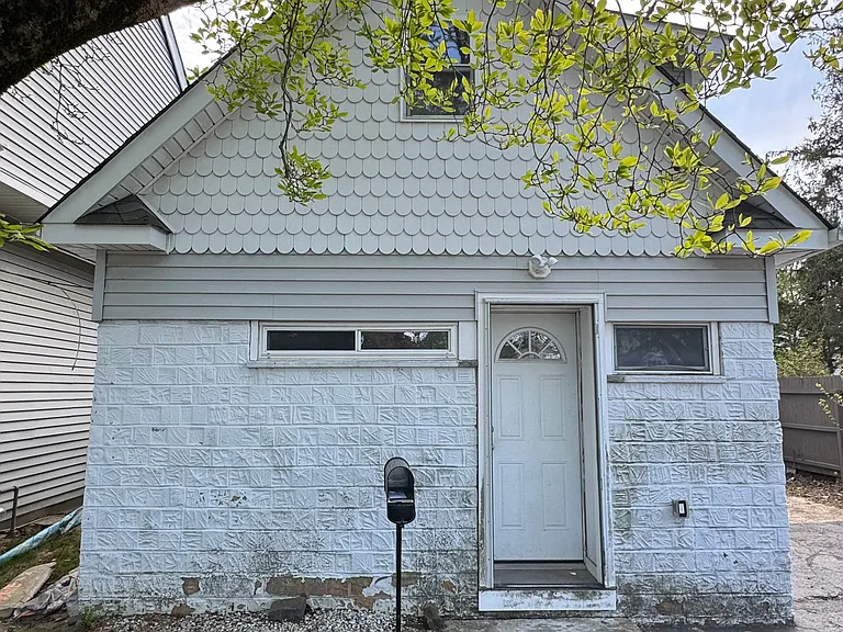 Hulick St — Photo 5