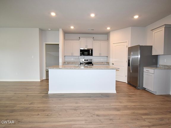 7th image of this home