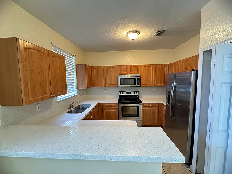 2623 SE 14th Ave #396 — Photo 7