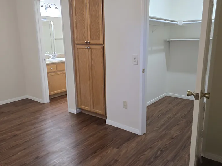 11643 Ash St — Photo 26