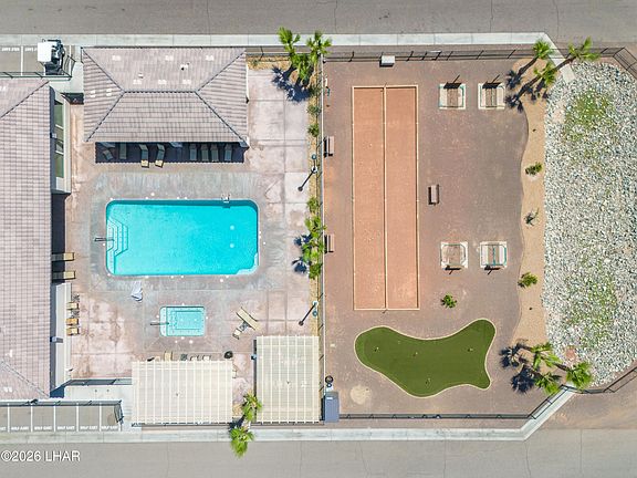5th image of 601 Beachcomber Blvd #394