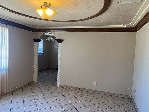 5th image of 2835 W Orchid Ln