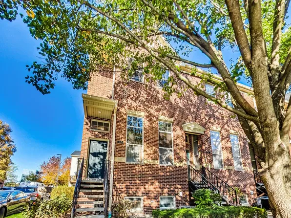 3245 N Washtenaw Ave, Chicago, IL 60618