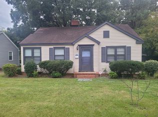 207 Hull Rd, Fayetteville, NC 28303