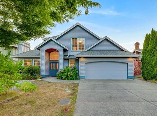 1903 144th St, Surrey, BC V4A7M6