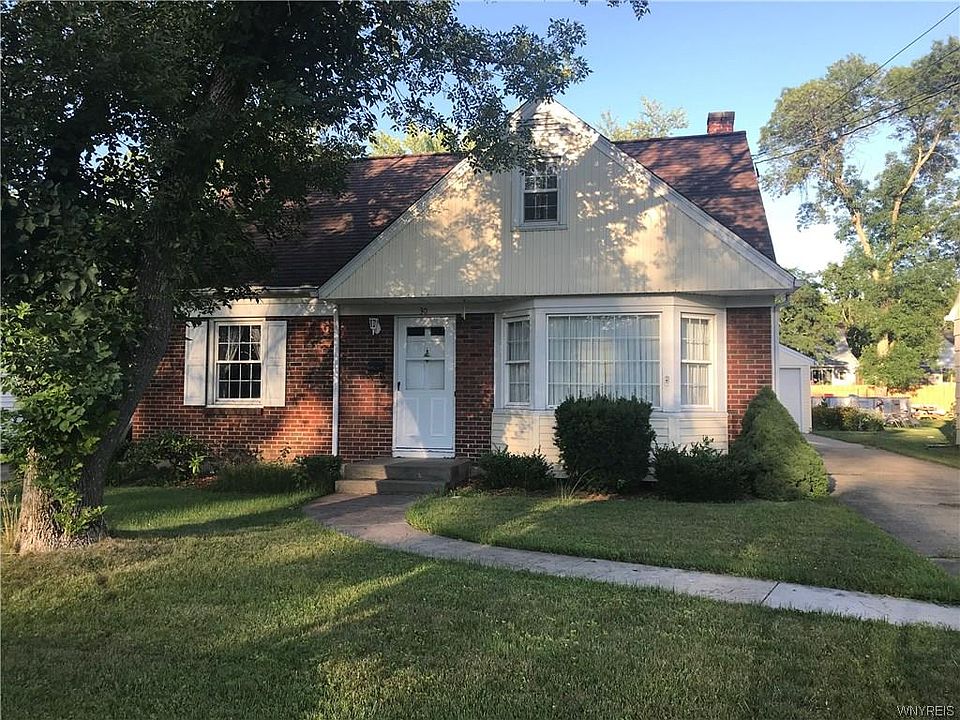 1st image of 30 Sharon Ave