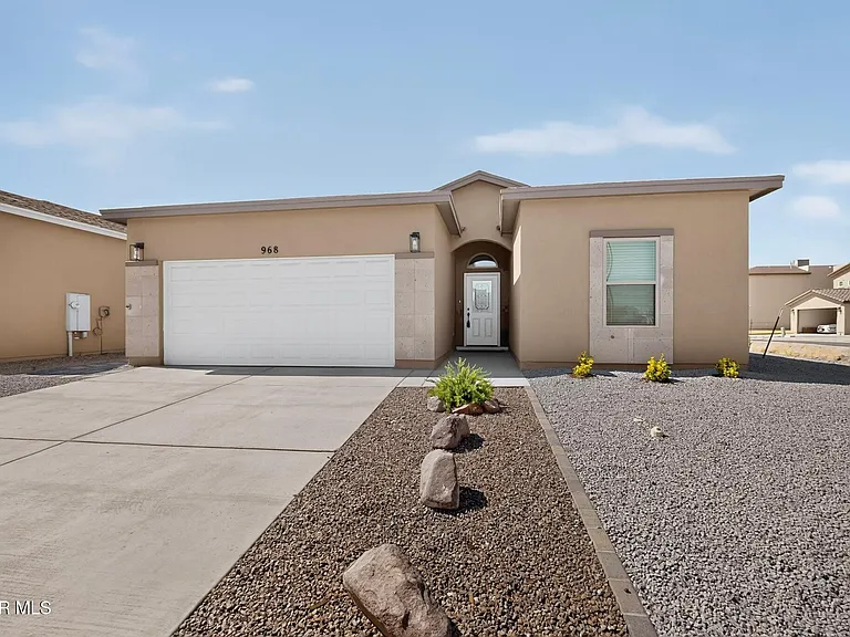 968 Gulf Streams Ave — Photo 2