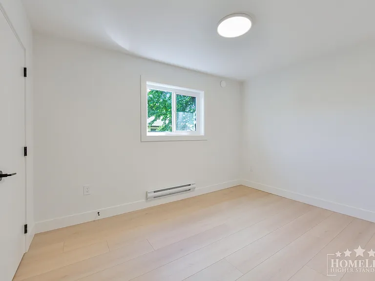 11004 78th Ave #COACH HOUSE — Photo 6