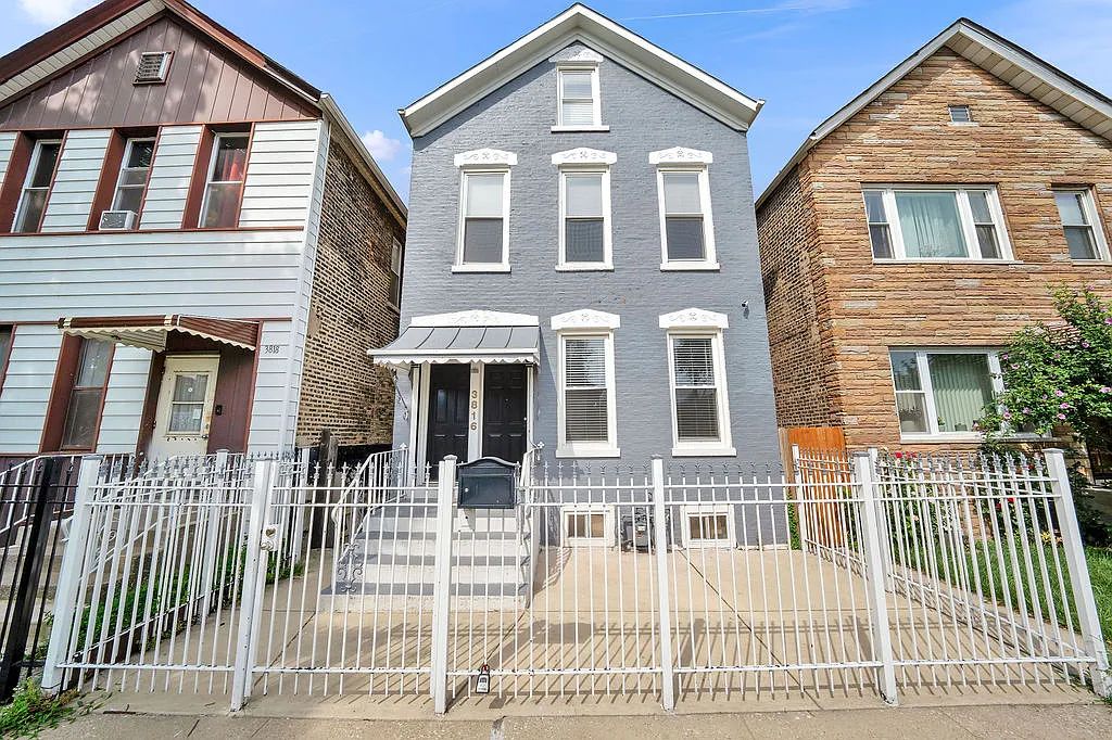 3 bed, $2,650 — Photo 1