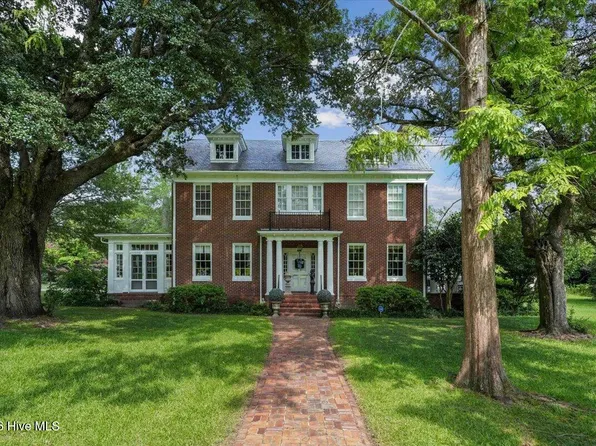 1115 College Street, Kinston, NC 28501