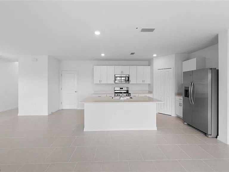 4106 Lattuca Ln — Photo 3