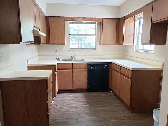 4th image of 2940 Hubbardton Pl