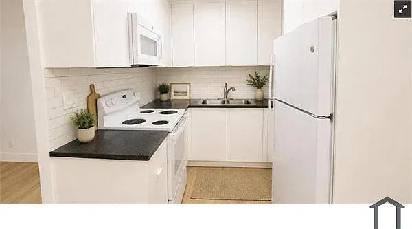 2 bed, 900 sqft, $2,000 — Photo 2