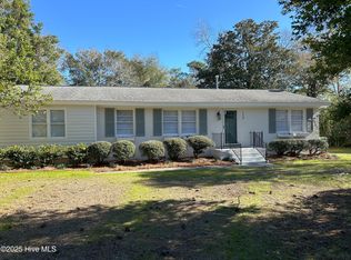 113 Hawthorne Dr, Wilmington, NC 28403