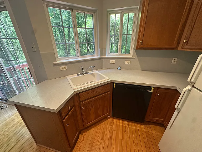 Woods End — Photo 12