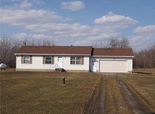 7067 Lyman Rd, Bergen, NY 14416
