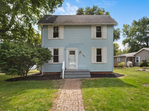 107 W Fillmore St, Philo, IL 61864